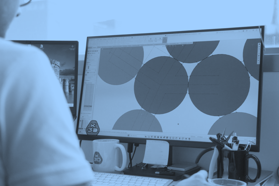 K3D engineer designing a lattice helmet liner in CAD